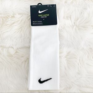 Nike Vapor Knee High Socks 4-6 Women White NWT